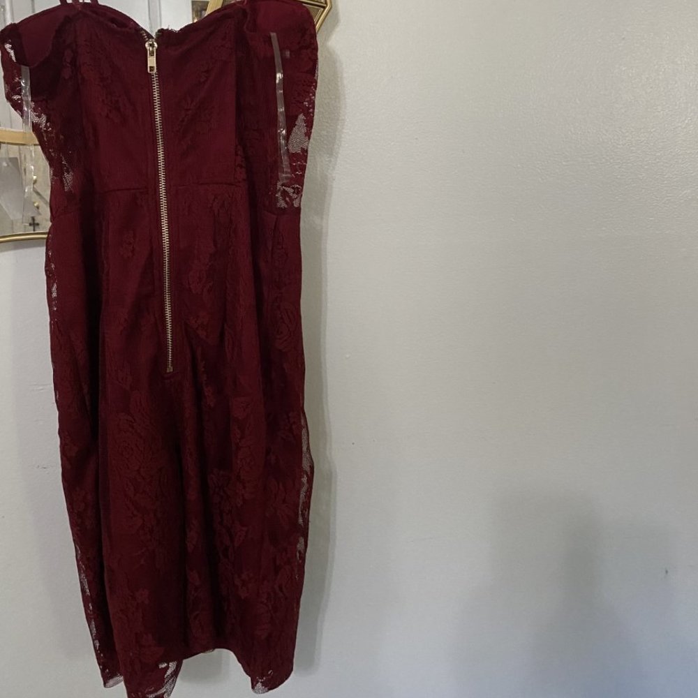 Lace Bustier Bodycon Dress NEW! - Picture 2 of 2